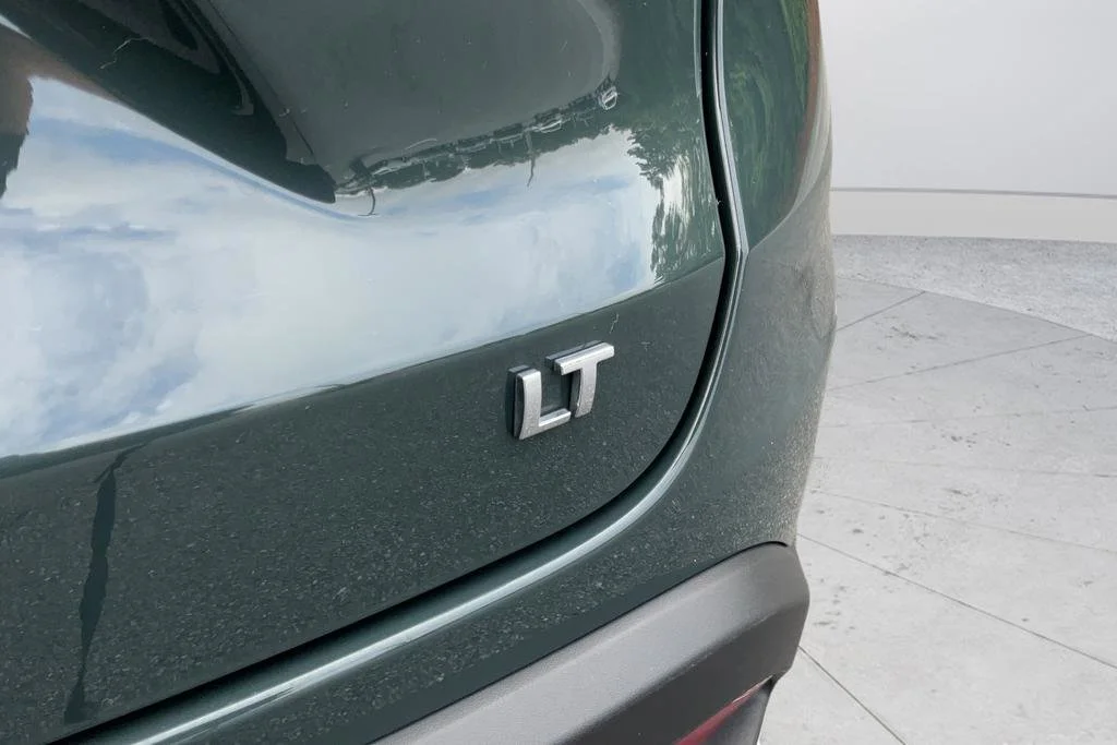 2025 Chevrolet Trax LT - Photo 29