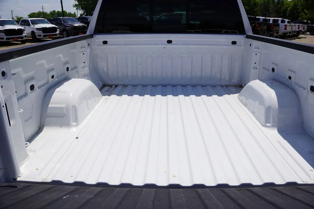 Used 2024 Summit White Chevrolet LTZ image 23