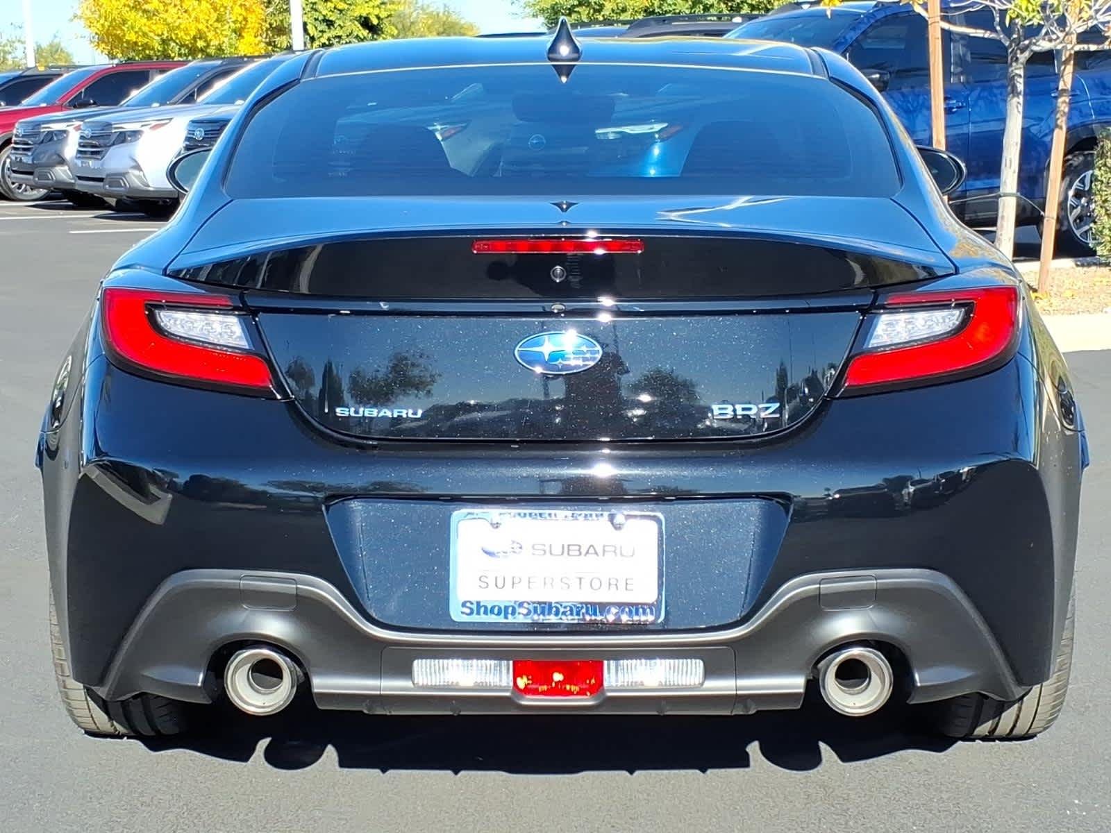 New 2026 CRYSTAL BLACK SILICA Subaru Limited image 5