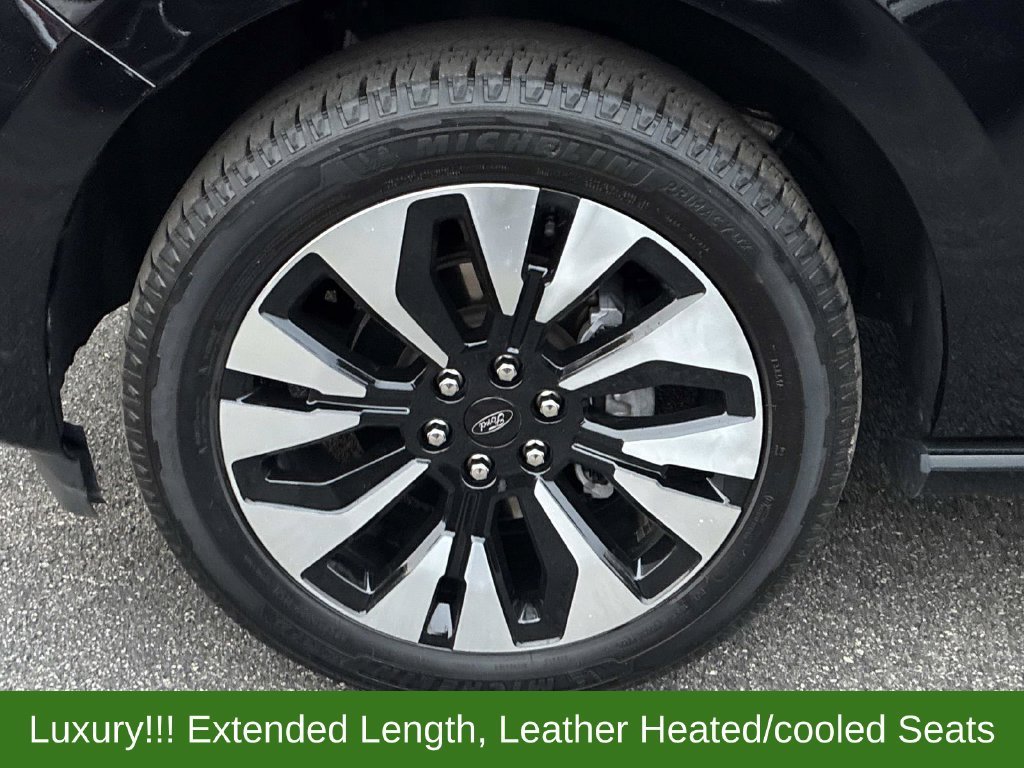 Used 2025 Black Ford Platinum image 24