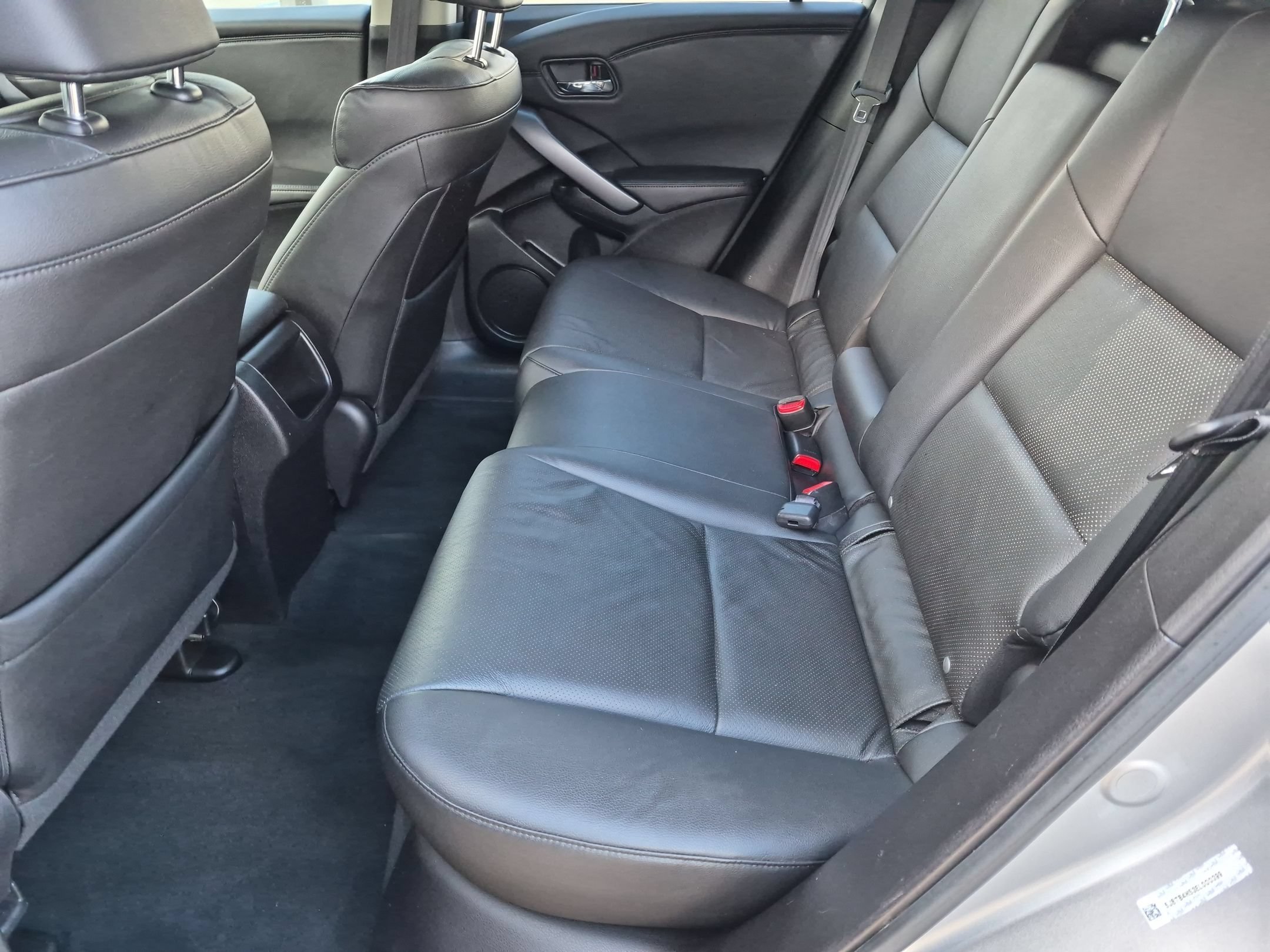 Used 2014 Forged Silver Metallic Acura AWD w/ Technology Package image 24