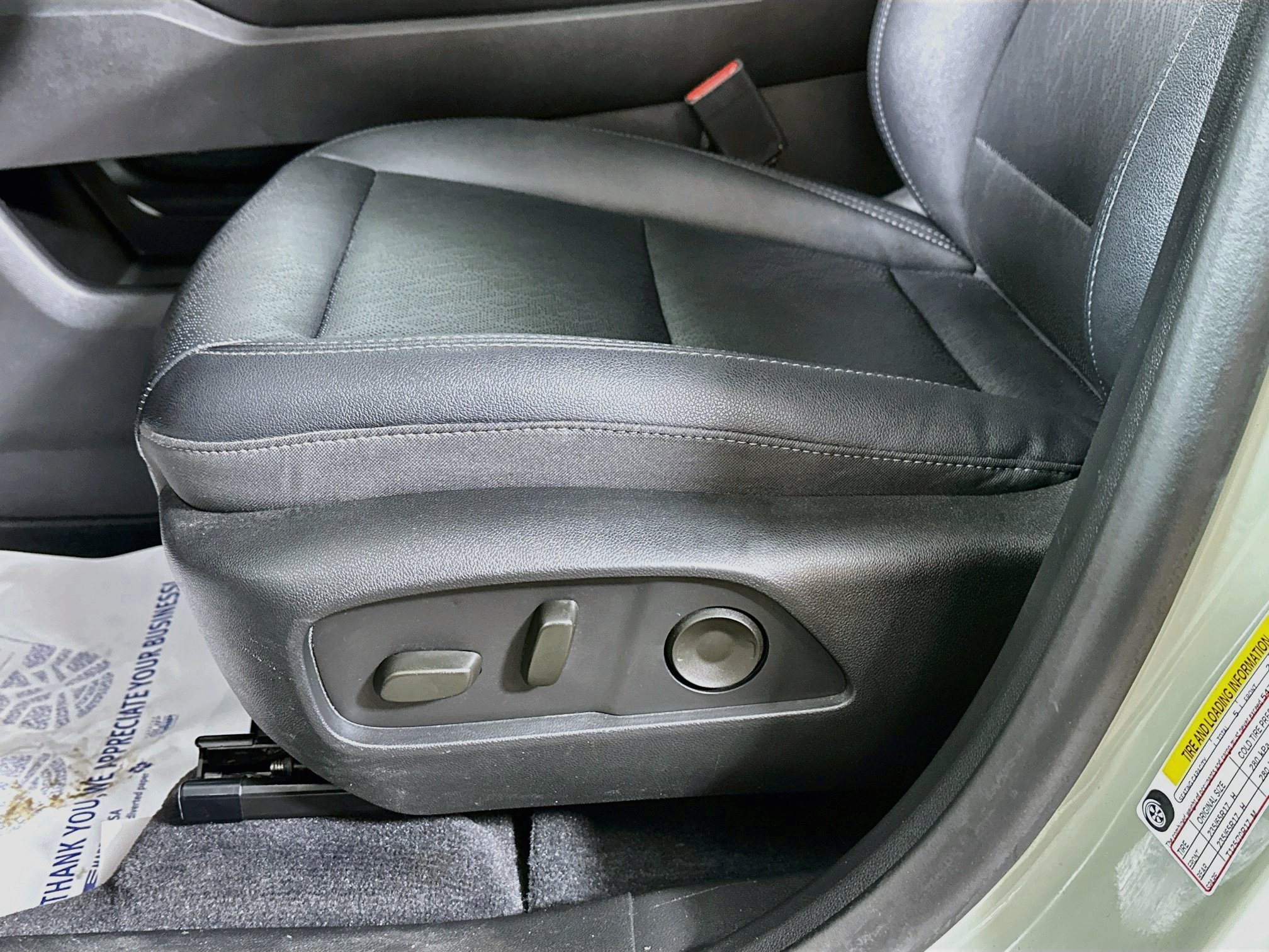 Used 2025 Cacti Green Chevrolet AWD LT image 20