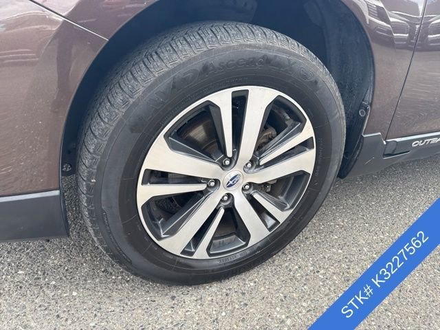 Used 2019 Cinnamon Brown Pearl Subaru Limited image 4