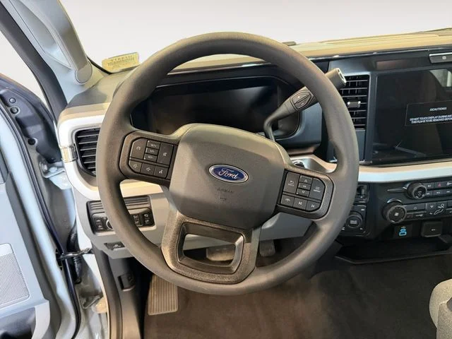 New 2026 Avalanche Ford XLT image 13