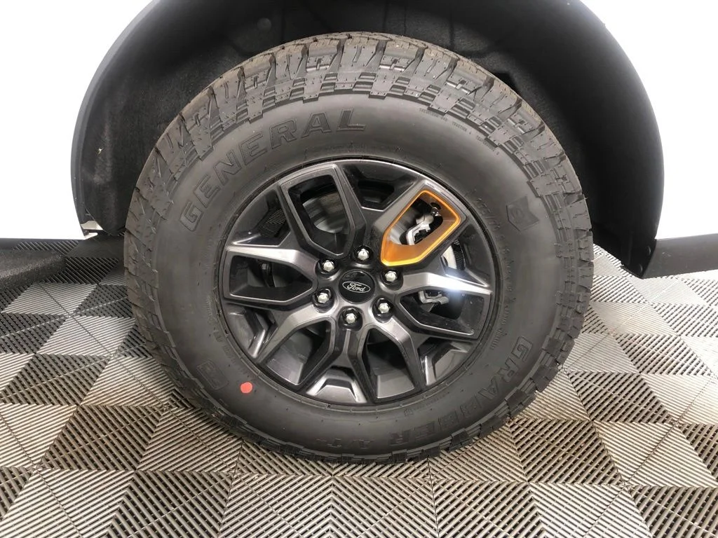 New 2026 Star White Metallic Tri-Coat Ford Tremor® image 20