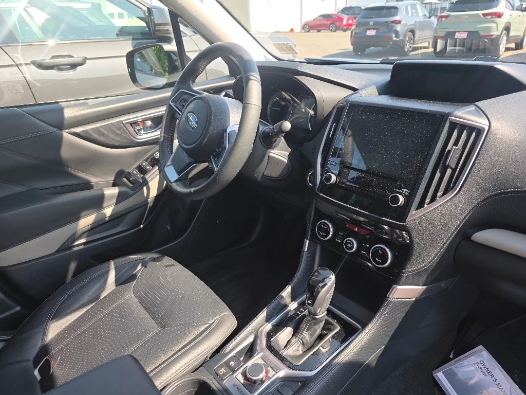 Used 2023 Gray Subaru Limited image 5