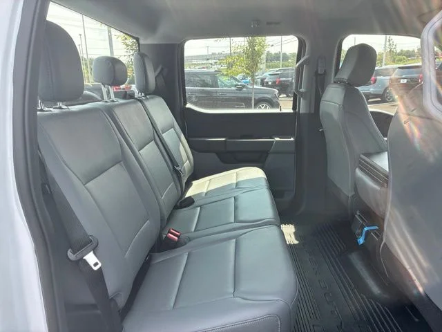 New 2026 Oxford White Ford F-250® XL image 24