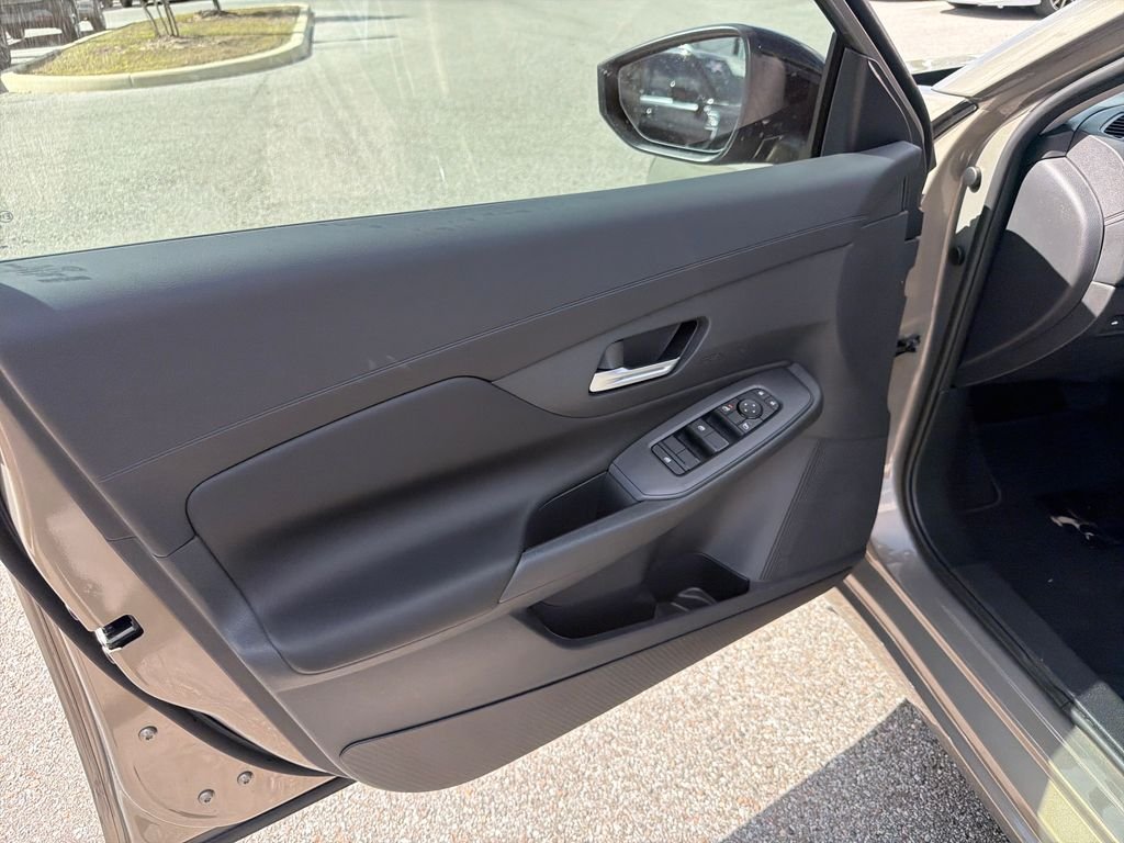 New 2026 Nissan Sentra SV 4D Sedan