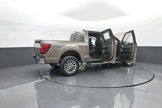 New 2026 Marsh Gray Ford Lariat® image 44