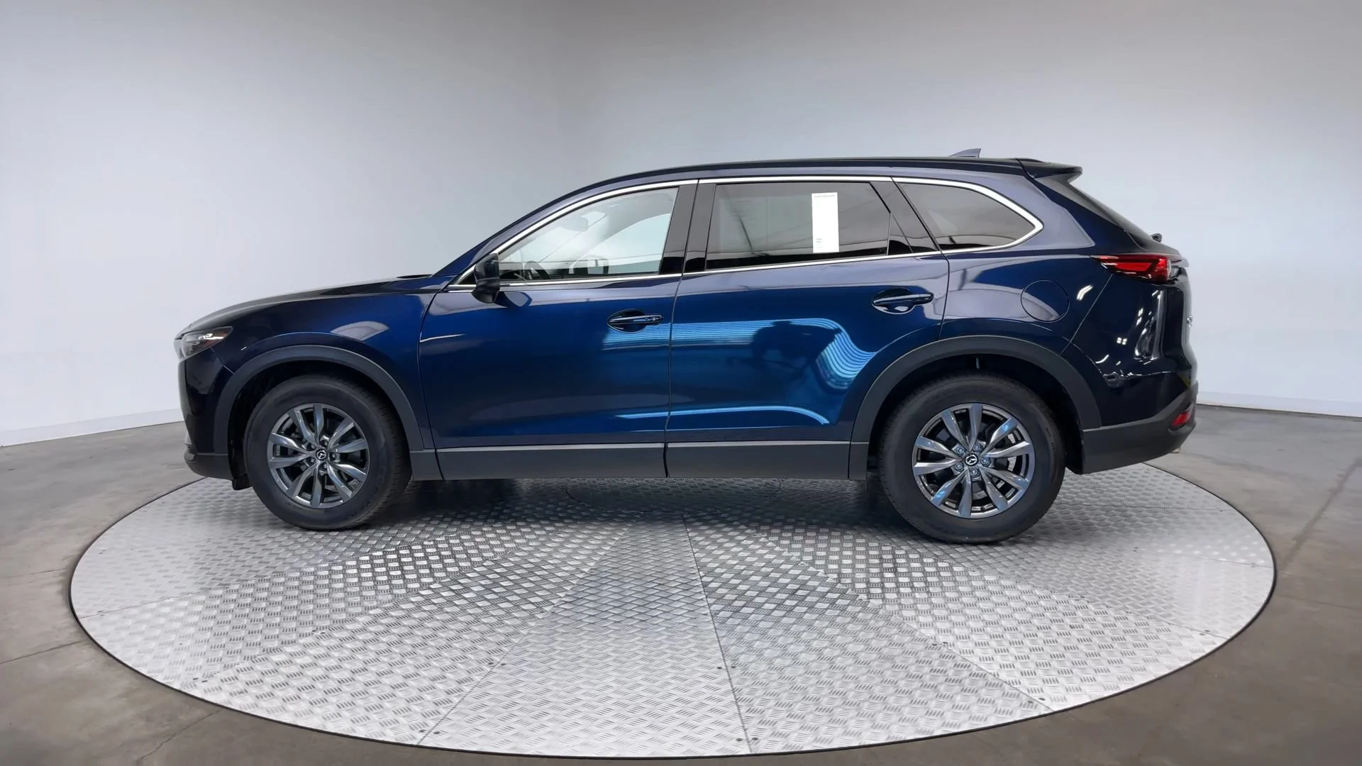 Used 2020 Deep Crystal Blue Mica Mazda Touring image 5