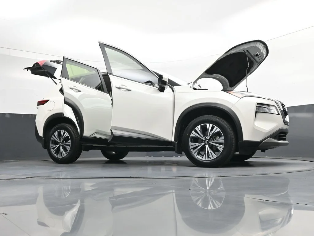 Used 2023 White Nissan SV image 45