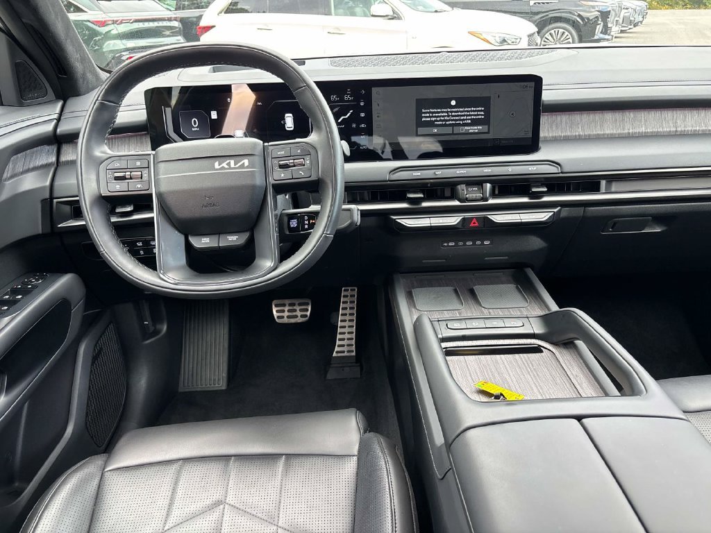 Used 2027 White Kia X-Line SX-Prestige image 14