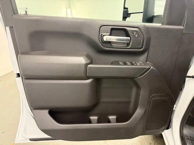 New 2026 Summit White Chevrolet Work Truck image 13