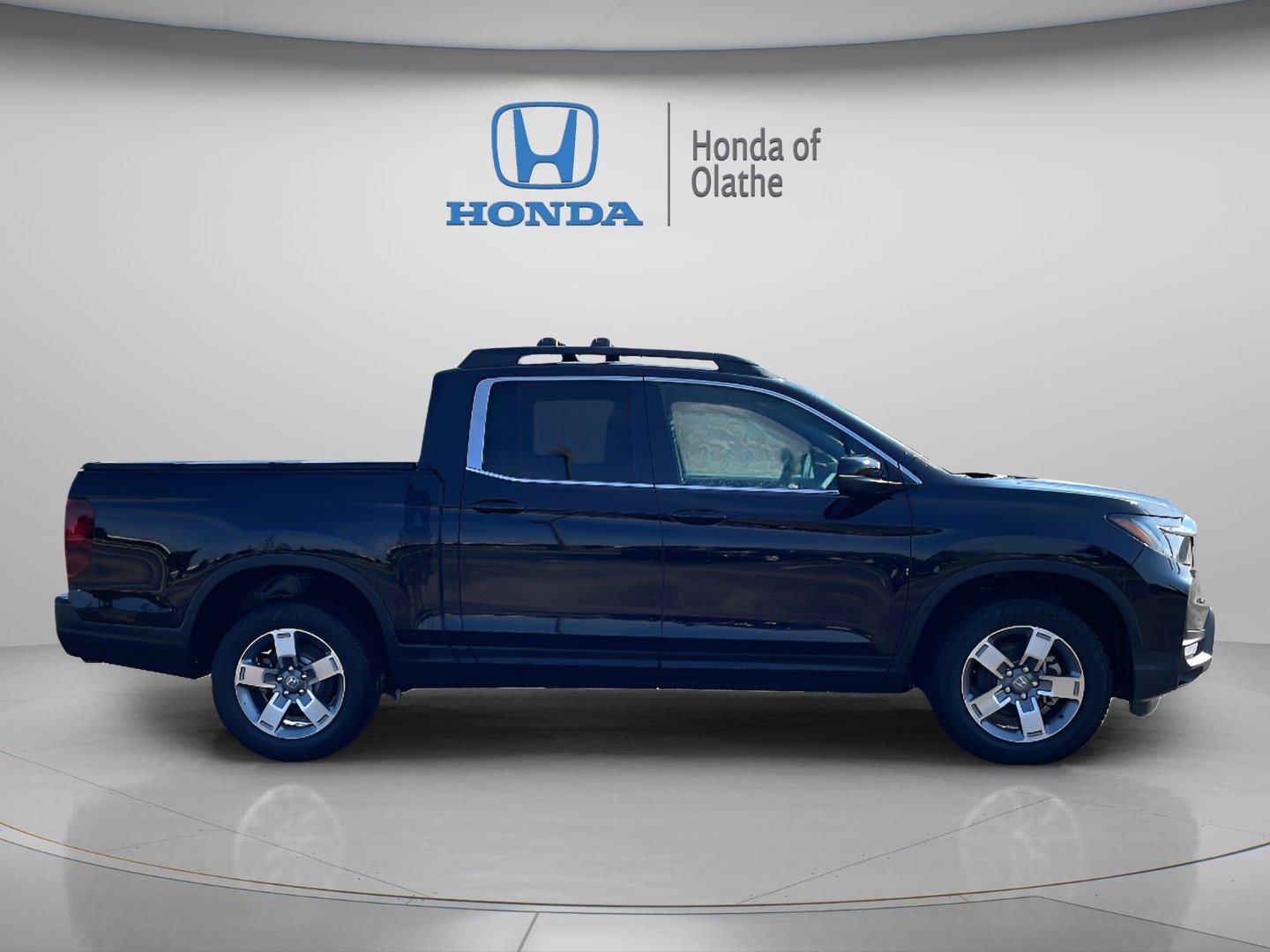 Certified Used 2026 Crystal Black Pearl Honda RTL image 27