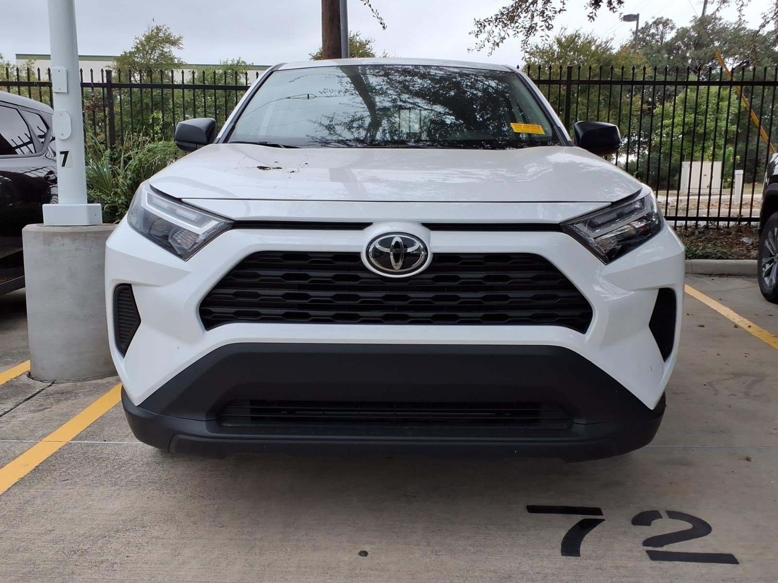 Used 2025 ICE CAP Toyota LE image 2