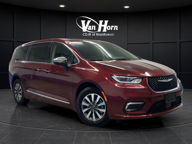 2023 Chrysler Pacifica Hybrid