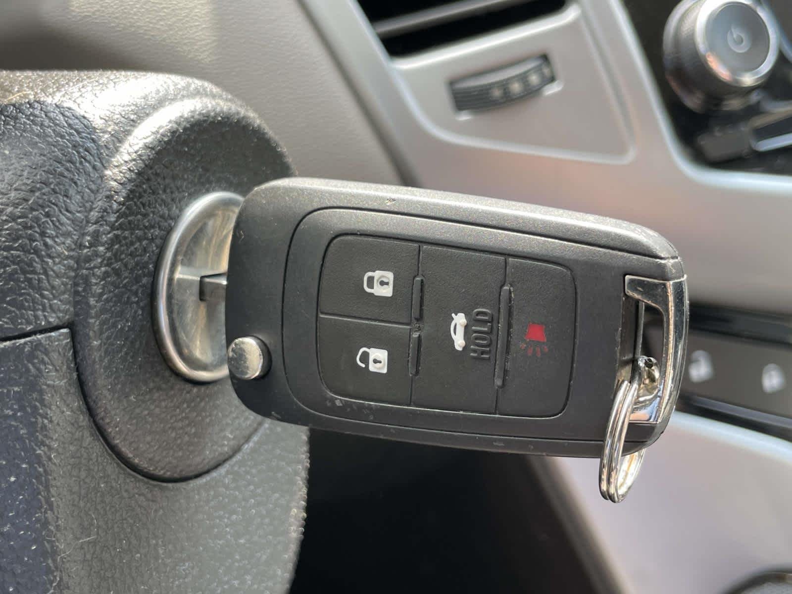 Used 2014 Rainforest Green Metallic Chevrolet LS image 4