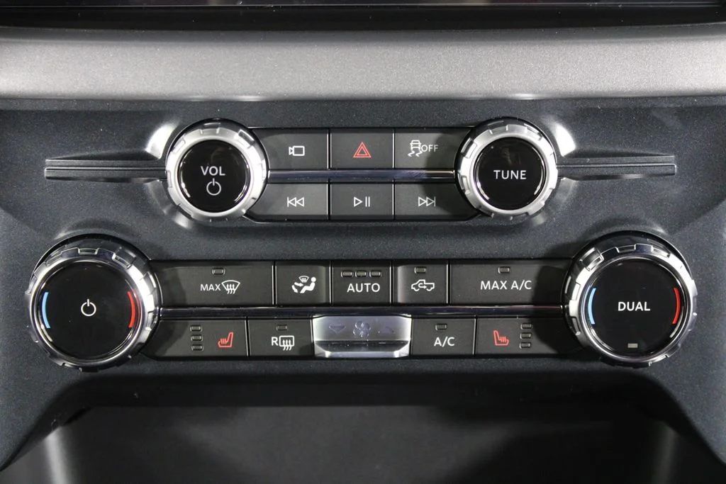 New 2026 Avalanche Ford XLT image 27