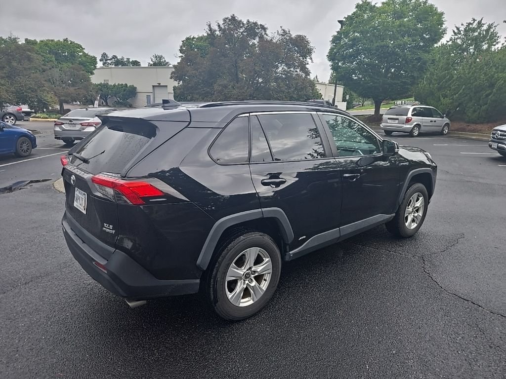 Used 2021 Black Toyota XLE image 3
