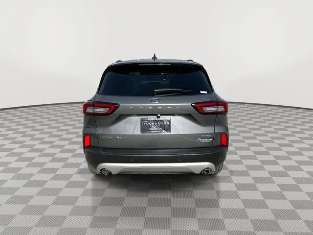 Used 2025 Gray Ford Platinum image 8