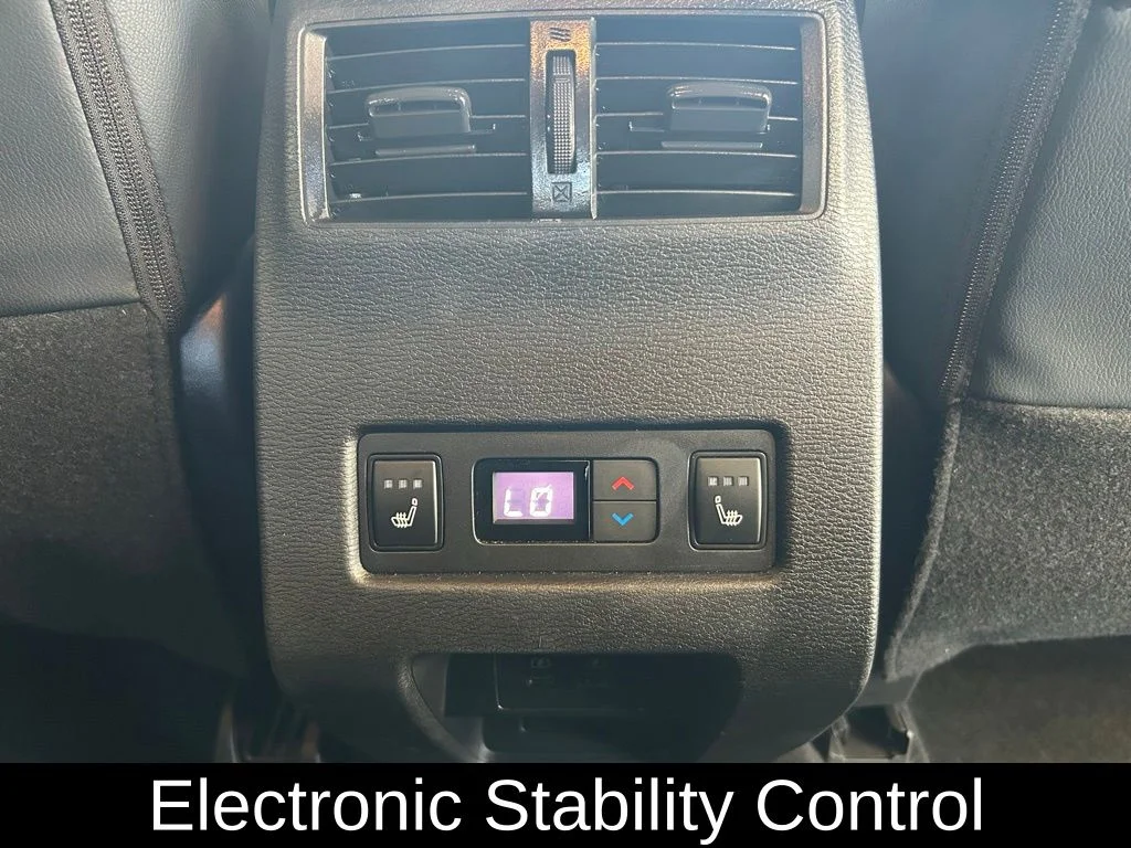 Used 2024 Blue Mitsubishi SEL Black Edition image 30