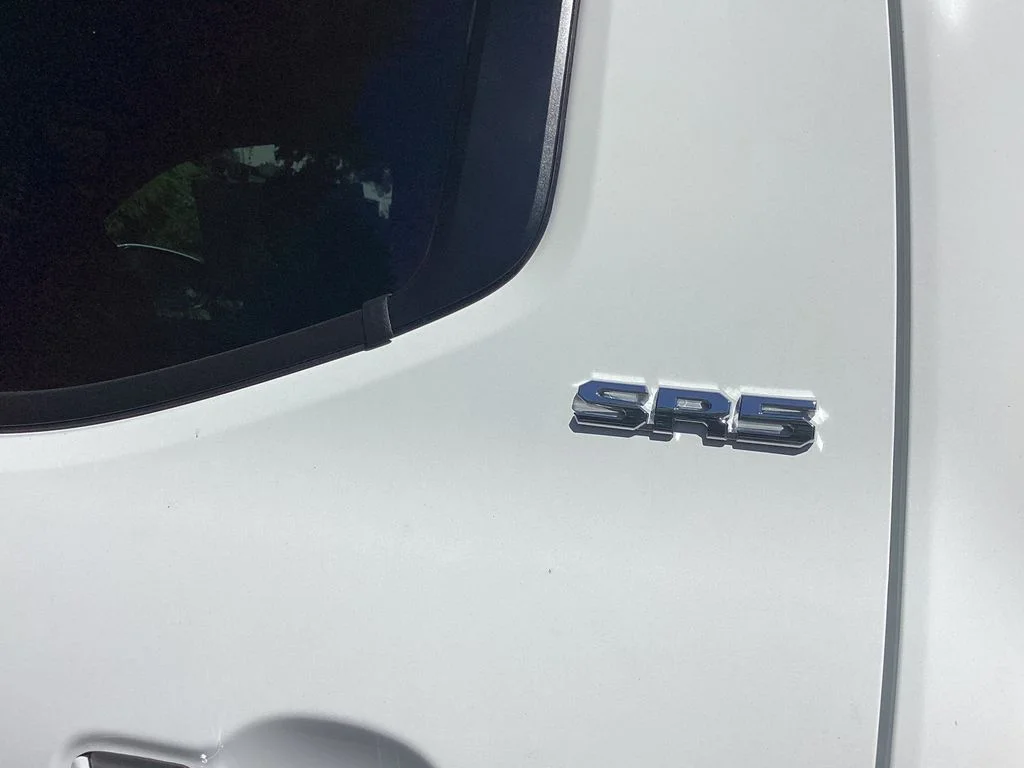 2025 Toyota Tacoma SR5 - Photo 8
