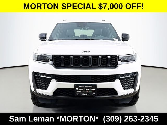New 2026 Bright White Clear-Coat Exterior Paint Jeep Altitude image 2