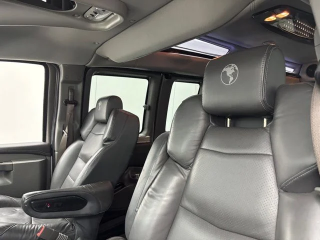 2022 Chevrolet Express Cargo Work Van - Photo 20