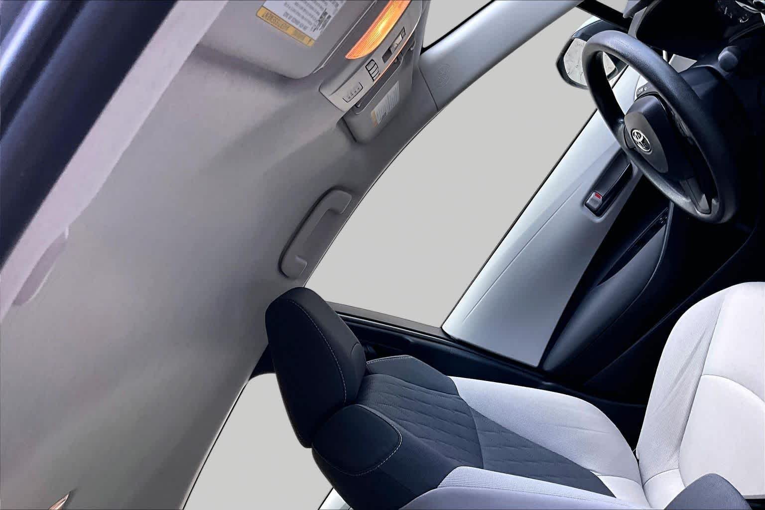 Used 2022 Celestite Toyota LE image 14