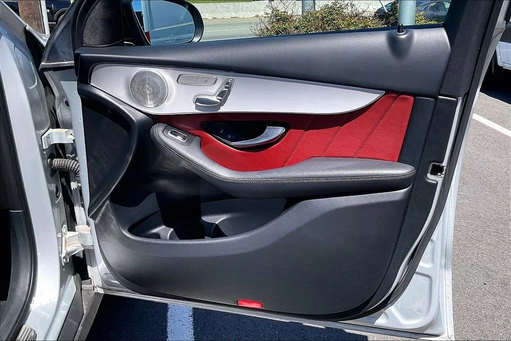 2020 Mercedes-Benz GLC GLC300 - Photo 16