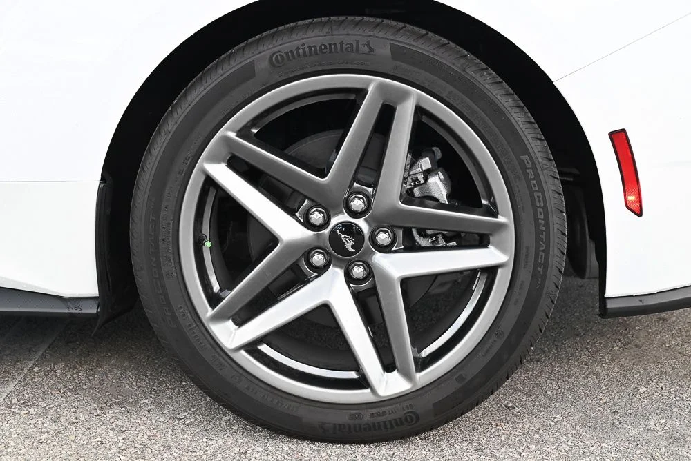 Used 2025 White Ford EcoBoost image 8