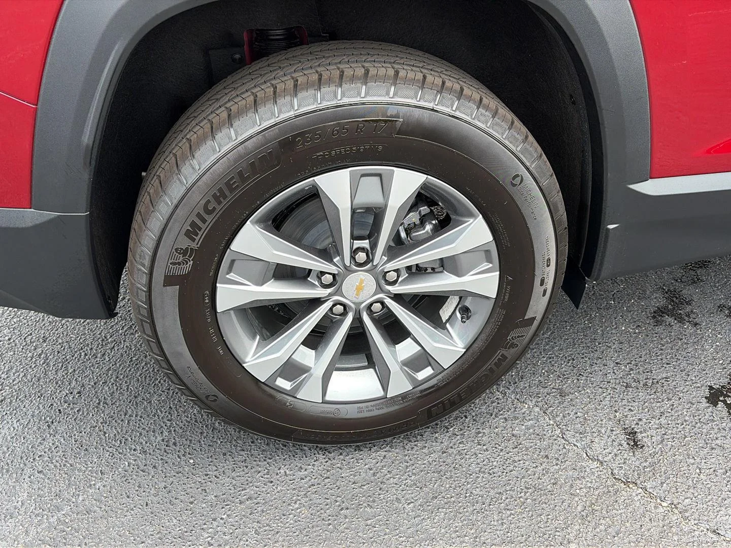 New 2027 Radiant Red Tintcoat Chevrolet LT image 37