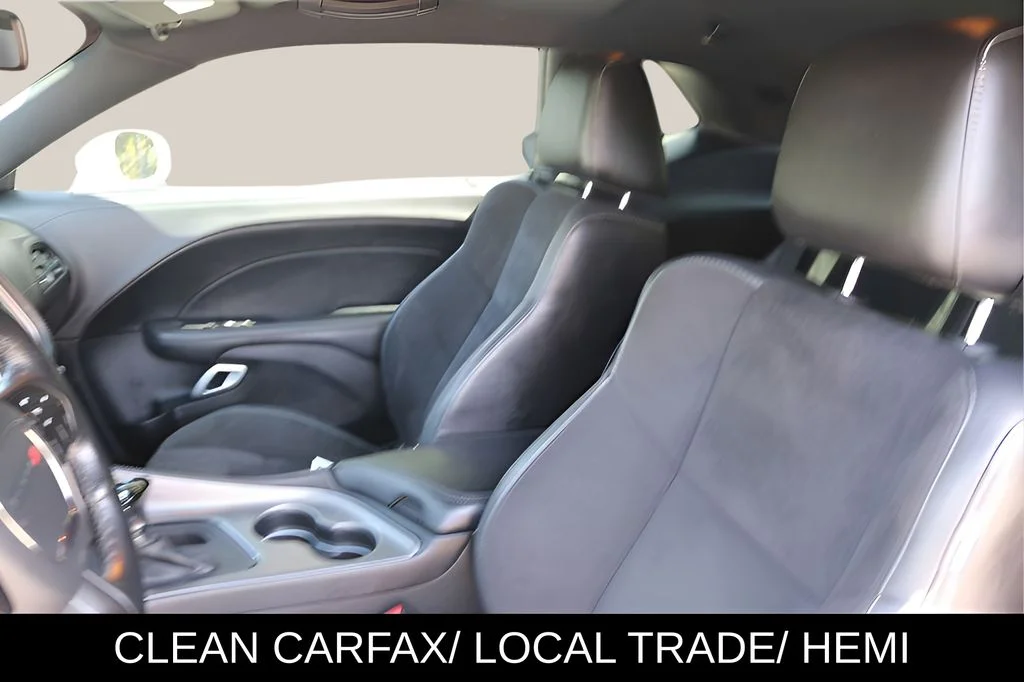 Used 2023 White Dodge R/T image 10