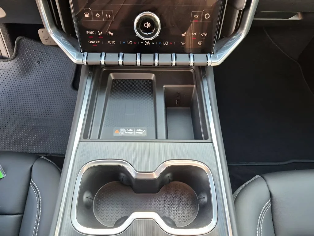 2026 GMC Acadia Elevation - Photo 44
