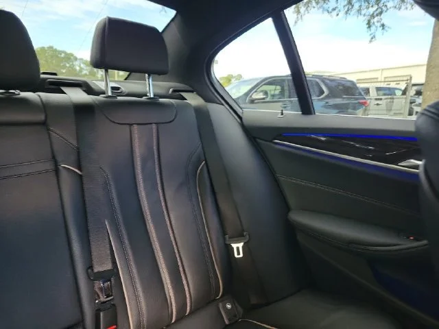 2021 BMW 5 Series 530i - Photo 20
