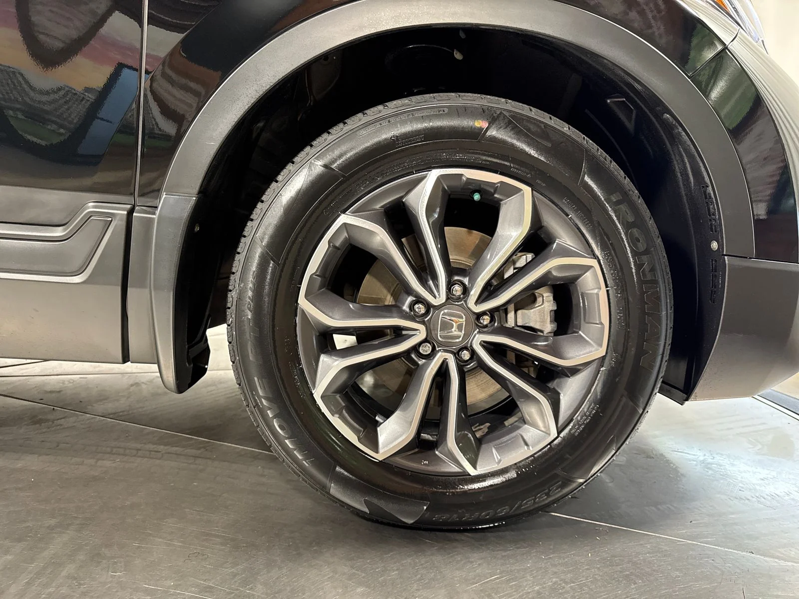 Used 2020 Crystal Black Pearl Honda EX image 14