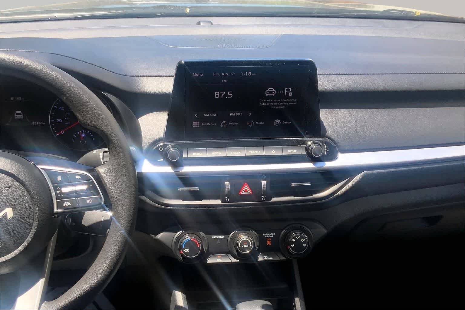 Certified Used 2024 Gravity Gray Kia LXS image 7