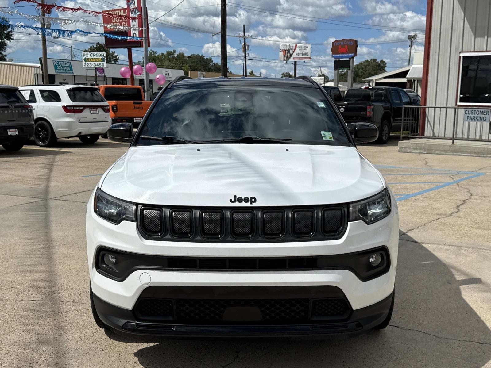 Used 2022 Bright White Clearcoat Jeep Altitude image 2