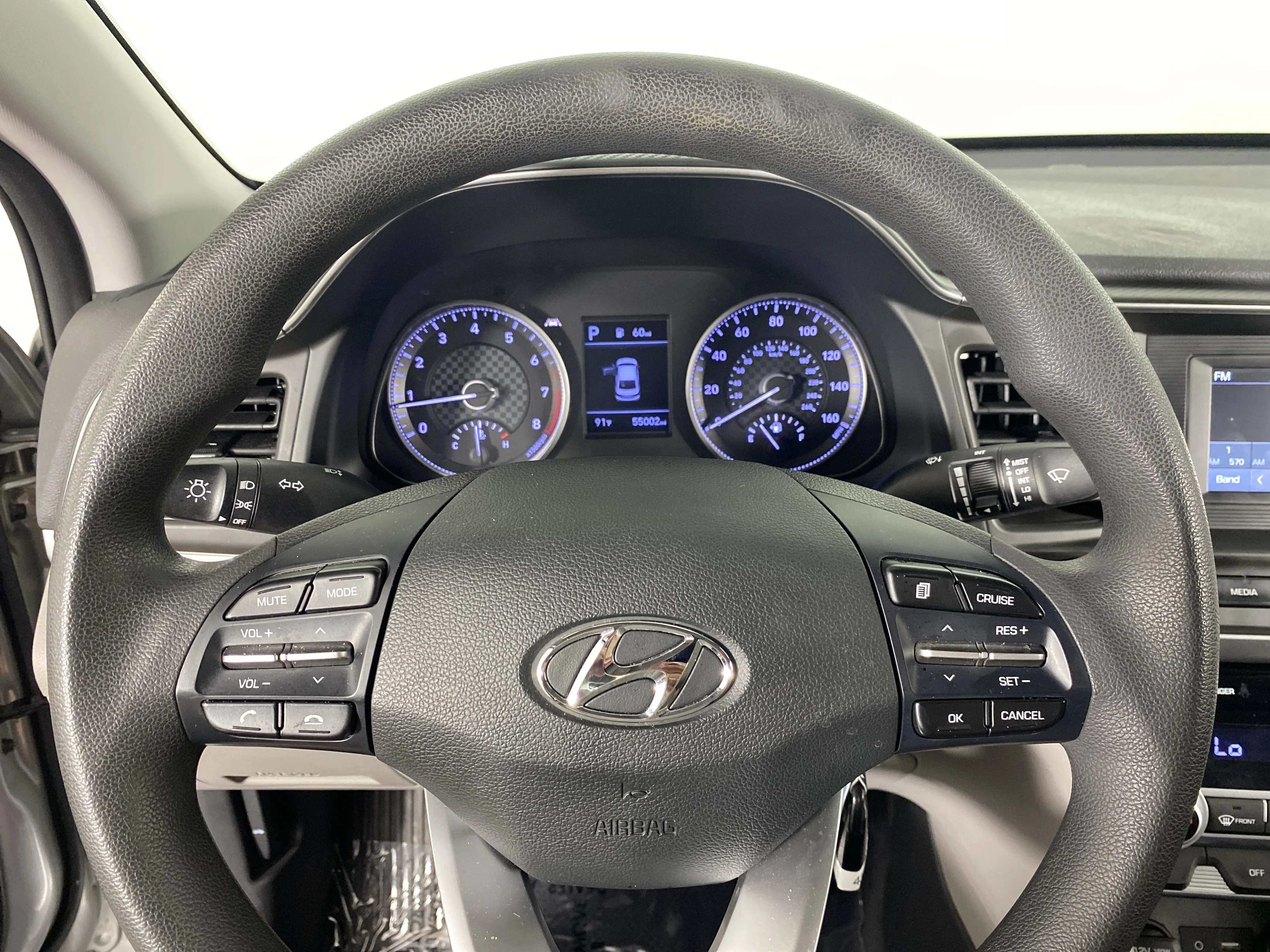 Used 2020 Stellar Silver Hyundai SE image 18