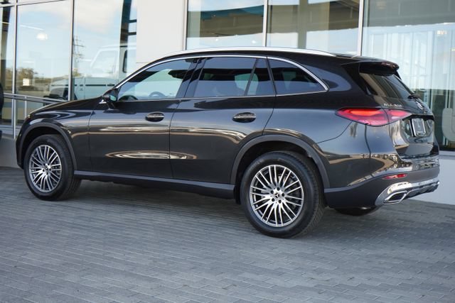 New 2026 Graphite Grey Metallic Mercedes-Benz GLC 300 image 38
