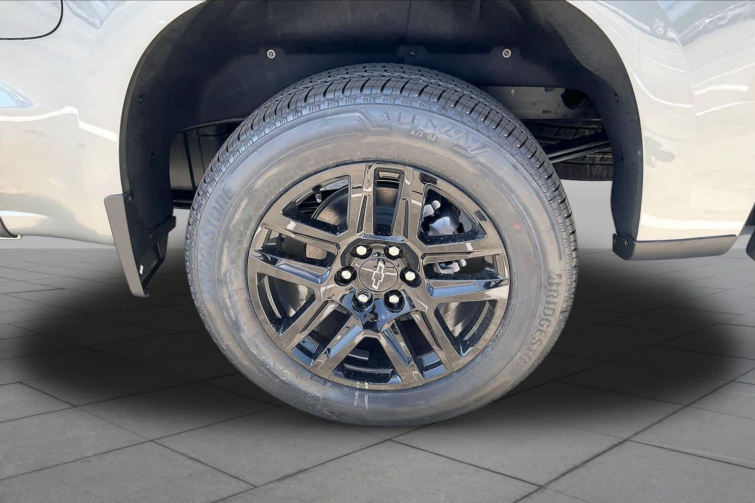 2026 Chevrolet Silverado 1500 Custom - Photo 12