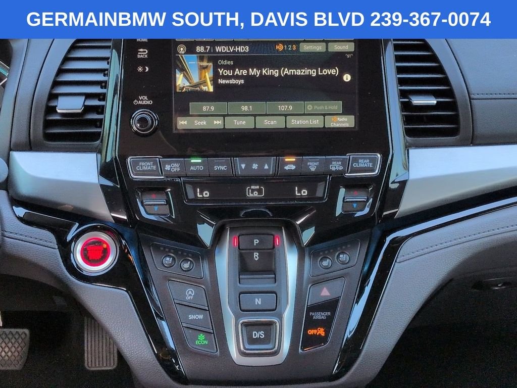 Used 2019 White Diamond Pearl Honda Elite image 20