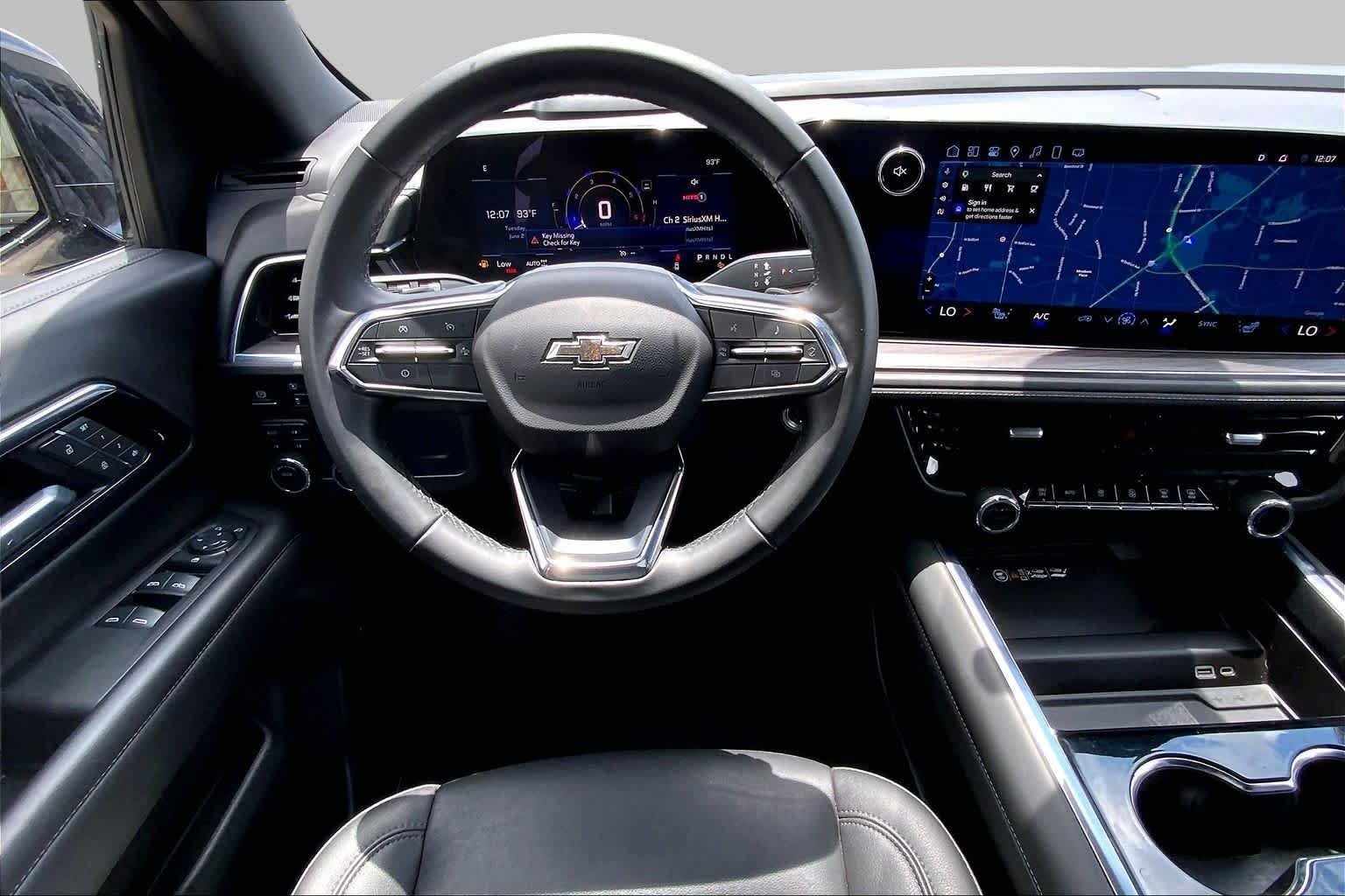 Used 2025 Black Chevrolet Z71 image 6