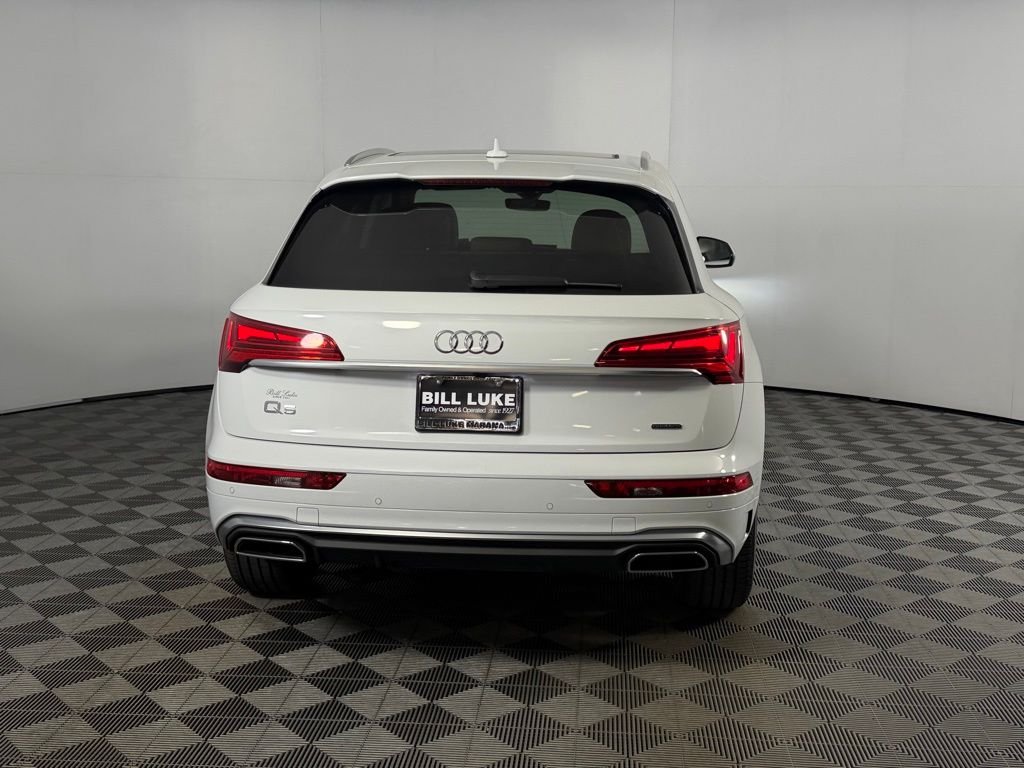 Used 2023 White Audi 45 S line Premium image 9
