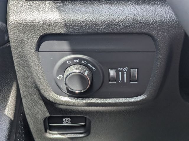 2024 Jeep Grand Cherokee Laredo - Photo 30