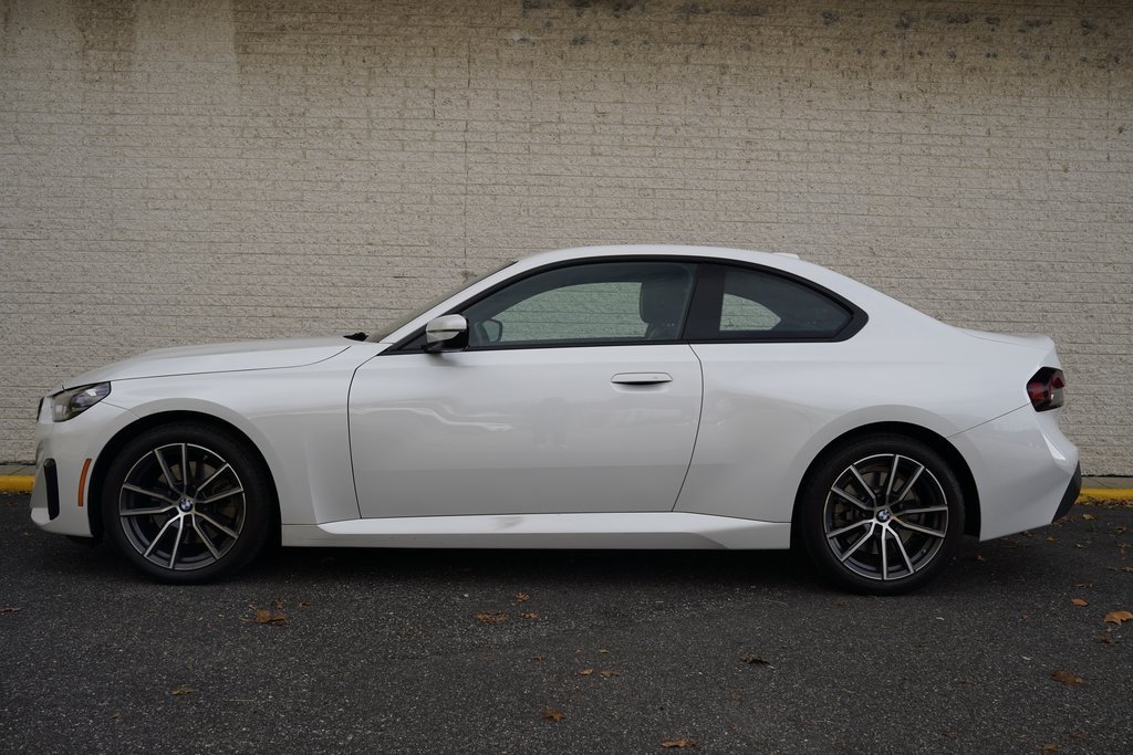 2024 Bmw 230i xDrive photo 3