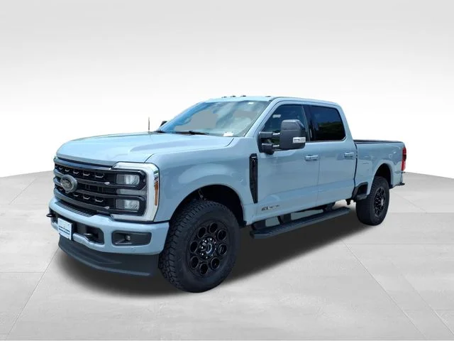 Used 2024 Gray Ford Lariat image 2
