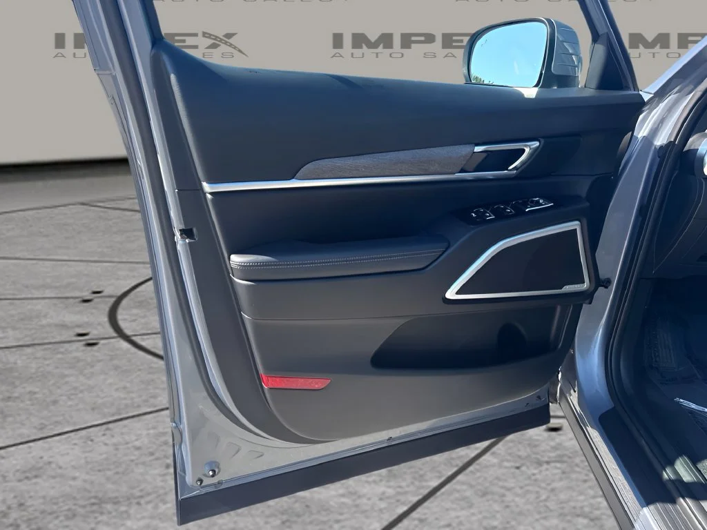 Used 2022 Silver Kia EX image 25