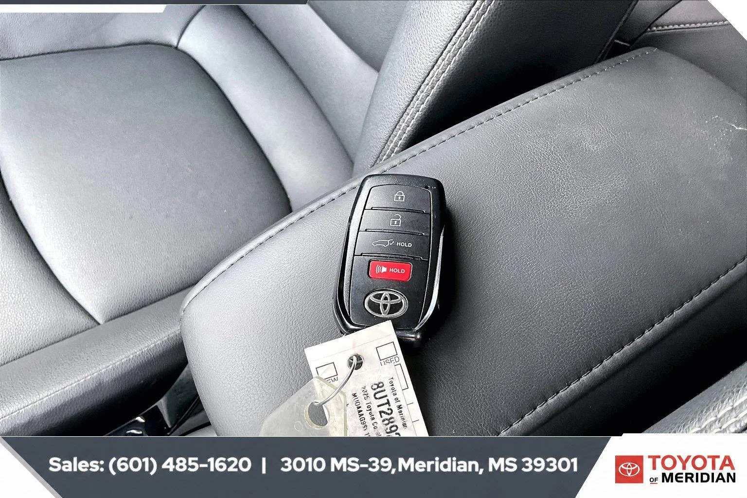 Used 2025 Jet Black Toyota XLE image 9