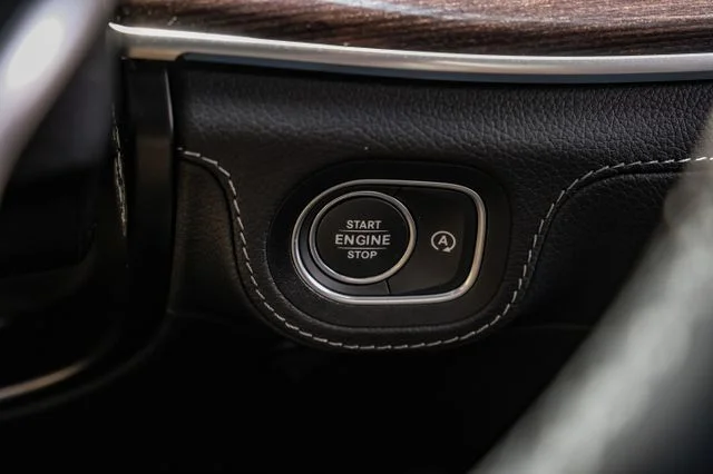 Used 2022 Black Mercedes-Benz GLE 350 image 25